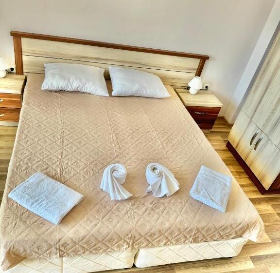 Sunshine Apartment