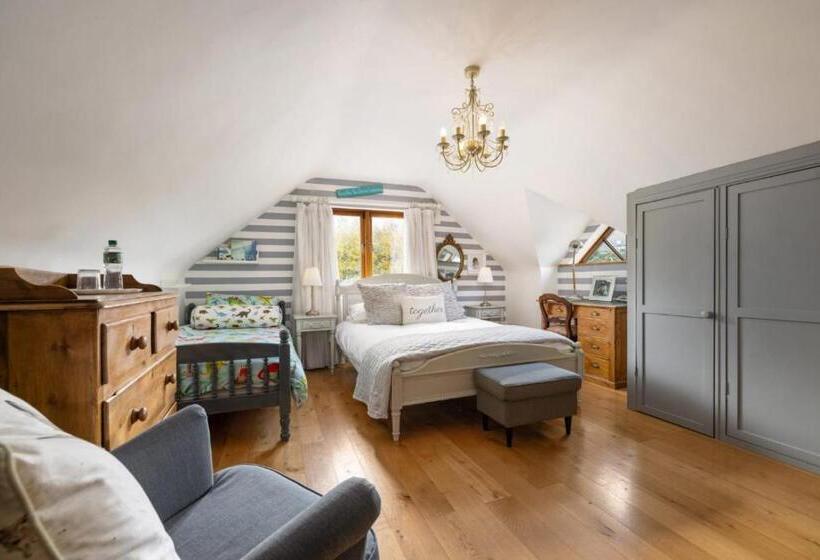 צימר Cherrygarth Cottage