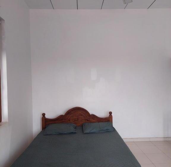 مبيت وإفطار Fernando Residencies