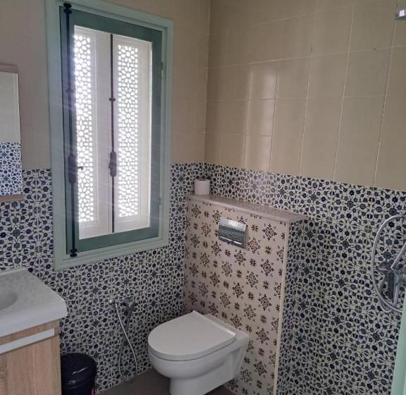 مبيت وإفطار Villa Izabelles