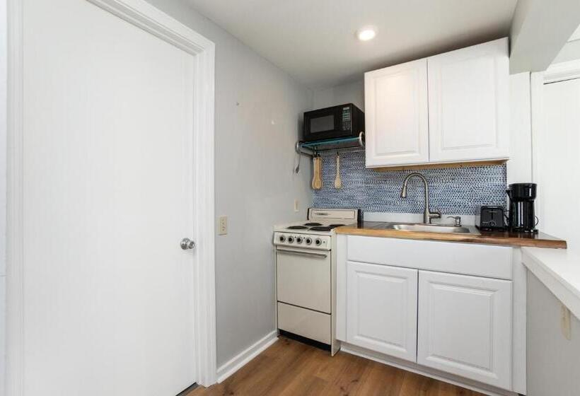 Hampton Beach Seaside Villa Unit 1