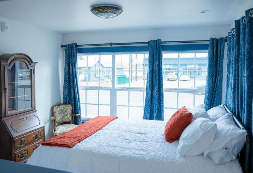 Отель Palmer Suite 101, Hyland