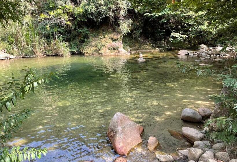 ホテル Rancho La Critalina