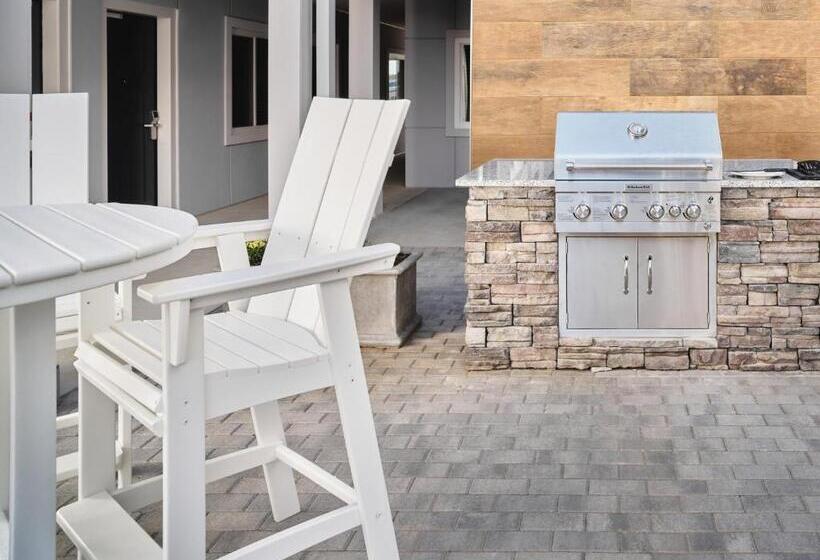 ホテル Stayapt Suites Charlotte North