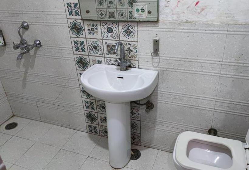 בית מלון כפרי Swastik Vatika