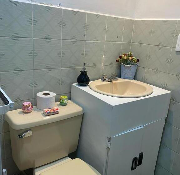 پانسیون Broadway Suites