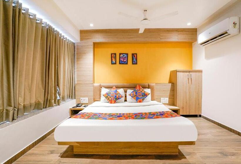 Fabhotel Kingsway