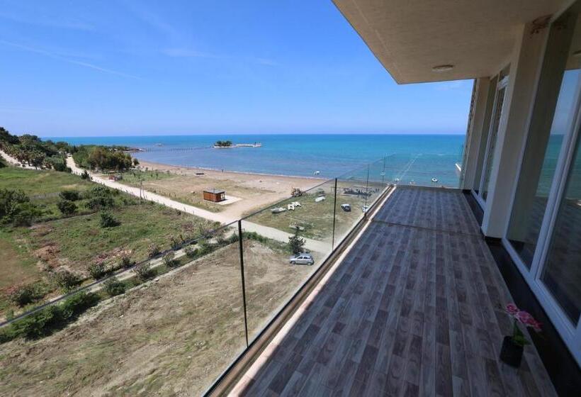 酒店 Aria Beach Resort By Hana Turismo
