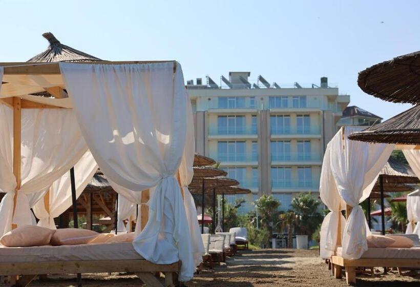 酒店 Aria Beach Resort By Hana Turismo