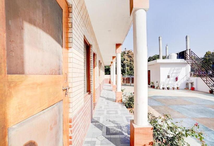 ホテル Oyo Premier Jim Corbett Home Stay