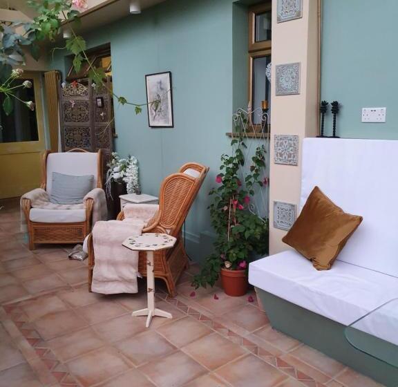 بنسيون Bayview Bed & Breakfast