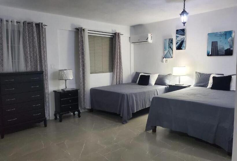 Pension (Hôtel basse catégorie) Sashamani Ville