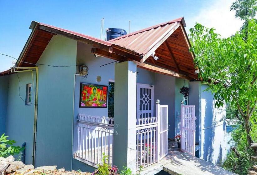 مبيت وإفطار Aaryam Villa