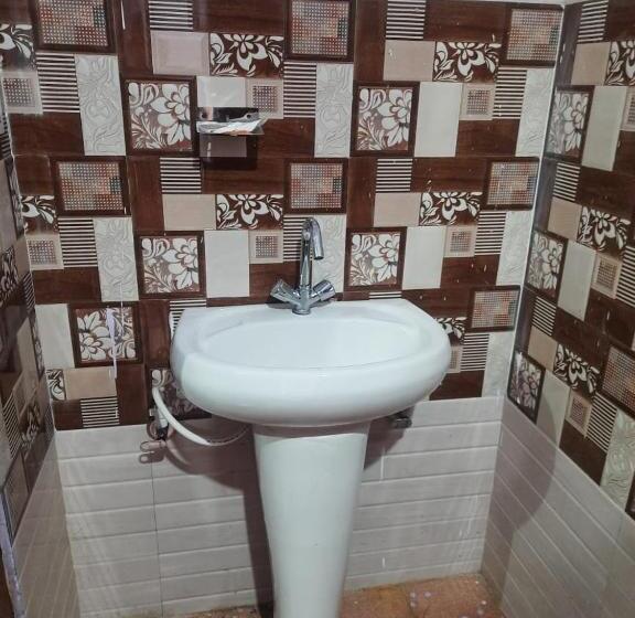 酒店 R P Residency