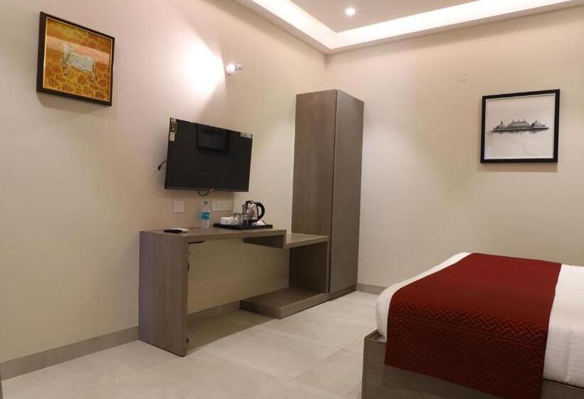 בית מלון כפרי Sai