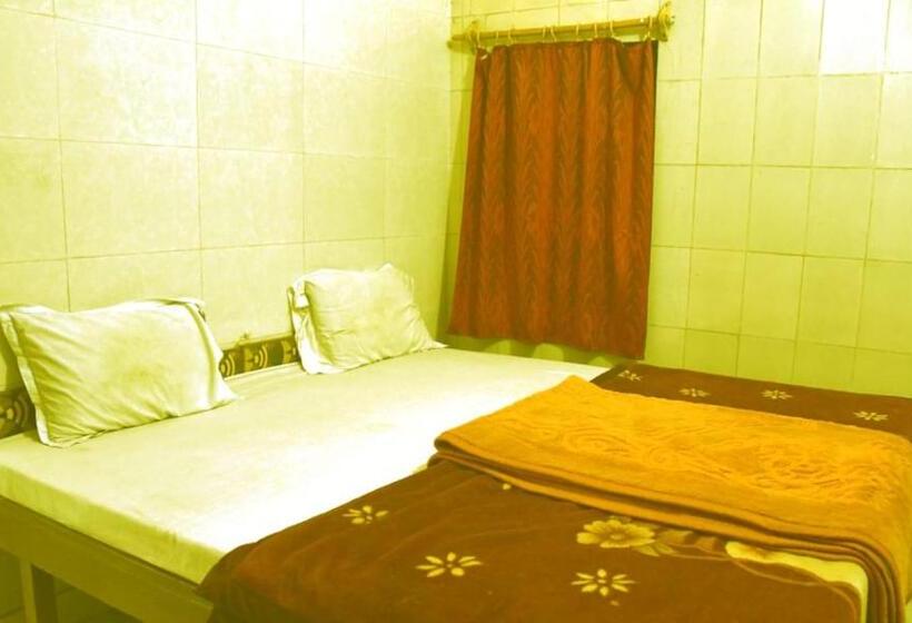 فندق Vamoose Ar Resort