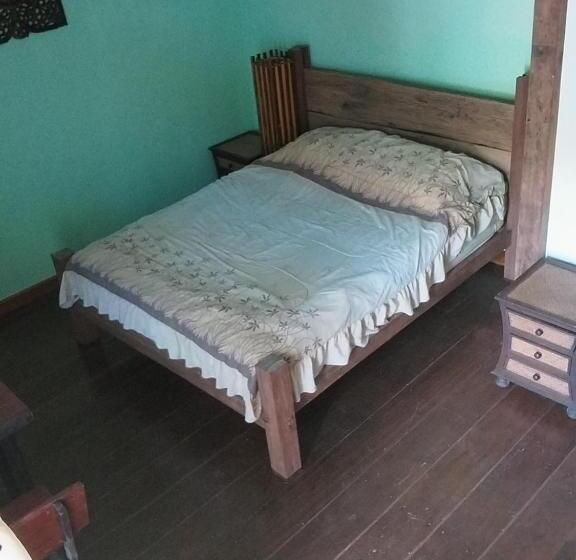 膳宿费 Jonnie S Riverside Resort