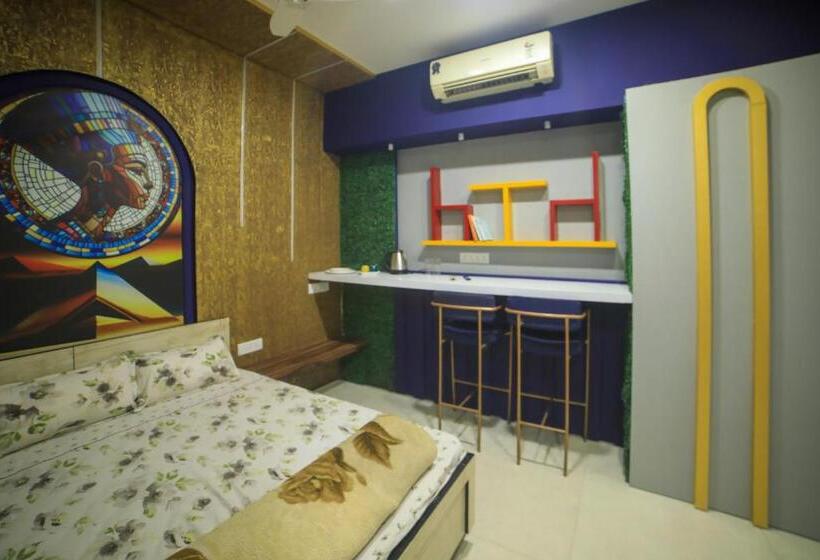 بنسيون Ramashray Premium Studio Apartments