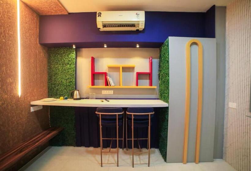 بنسيون Ramashray Premium Studio Apartments
