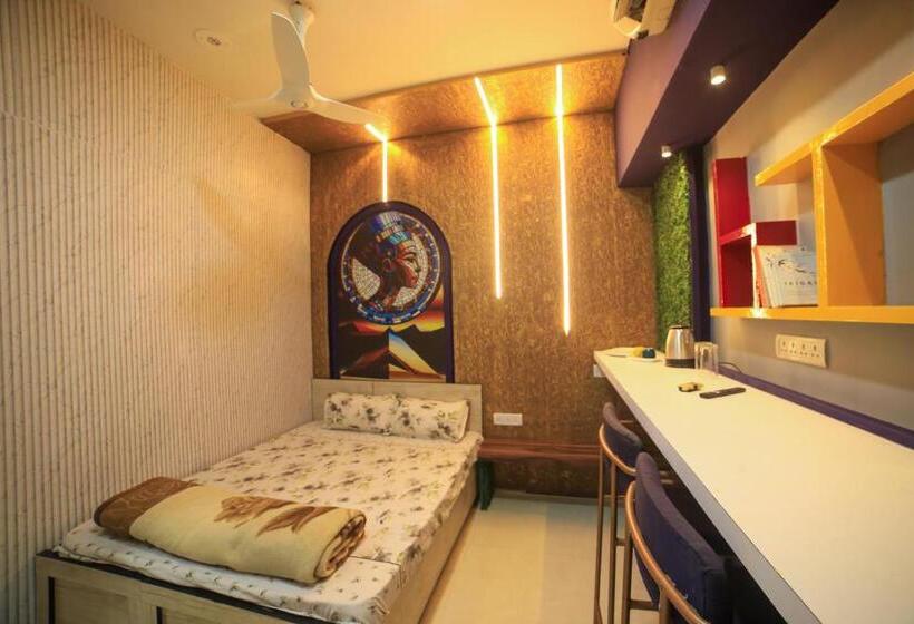 بنسيون Ramashray Premium Studio Apartments