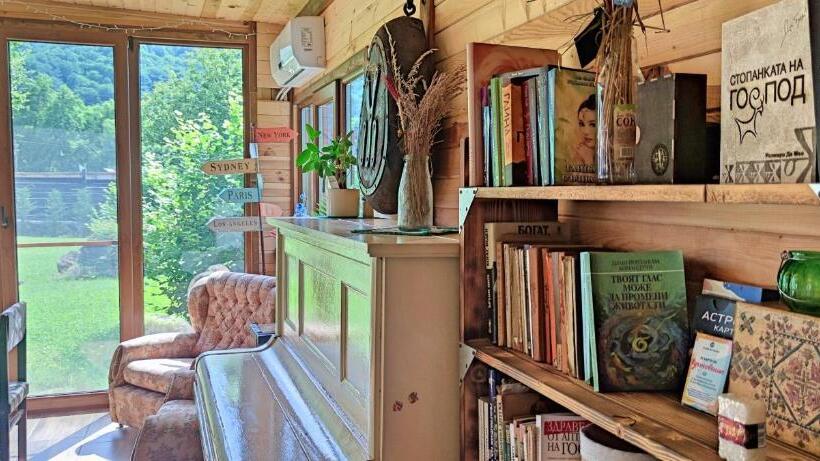 بنسيون Zellin House Of Inspiration