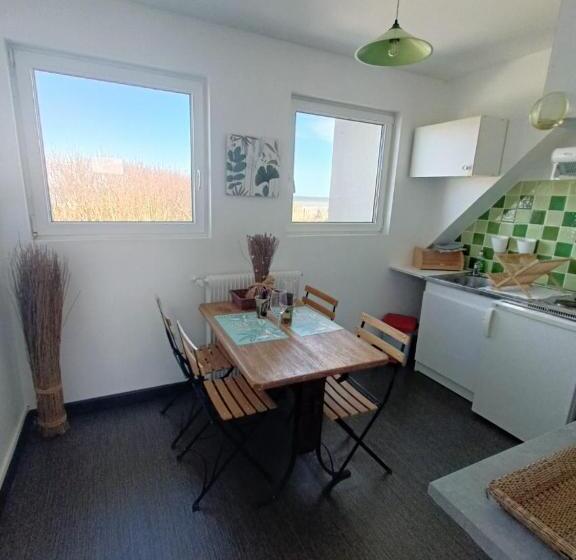 مبيت وإفطار Sangatte Guest House   Studio Room Sunset   Seafront