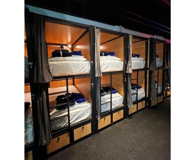 Capsuleaccom Hostel