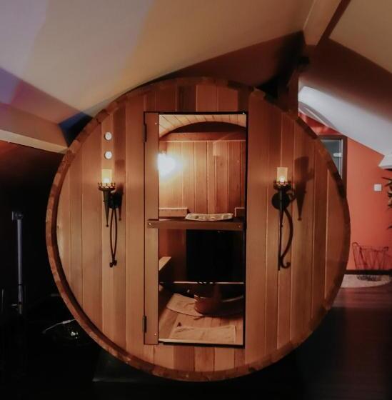 پانسیون L Eden   Suite Privative Avec Jacuzzi Et Sauna