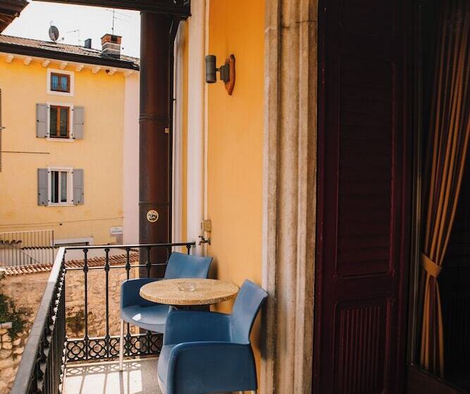 تختخواب و صبحانه Arciduca Charming House Room & Breakfast