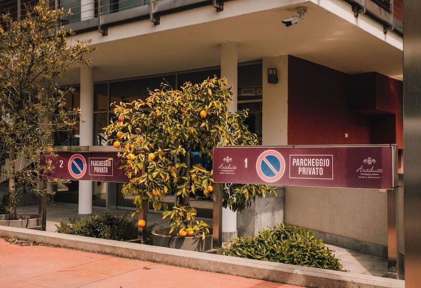 تختخواب و صبحانه Arciduca Charming House Room & Breakfast