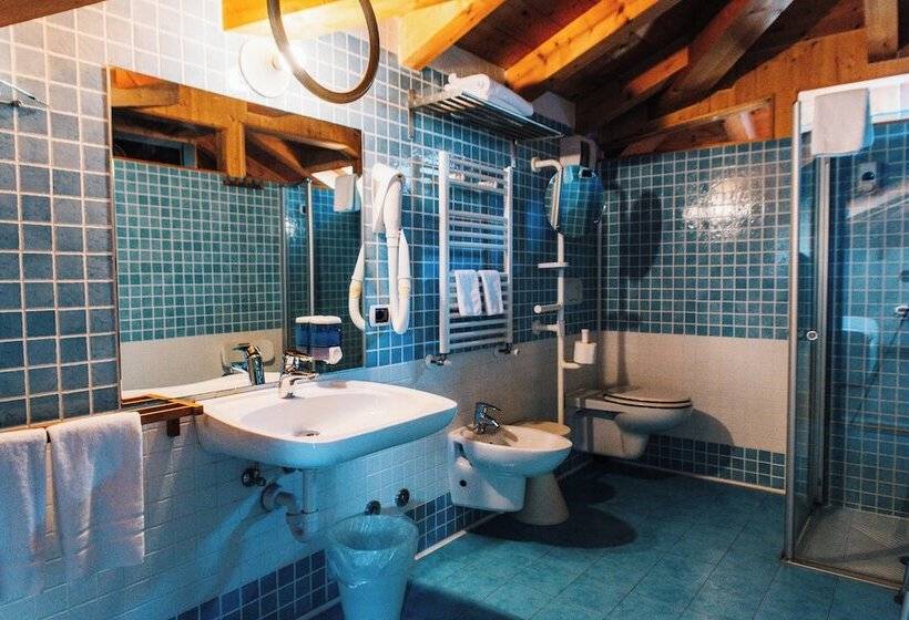 تختخواب و صبحانه Arciduca Charming House Room & Breakfast