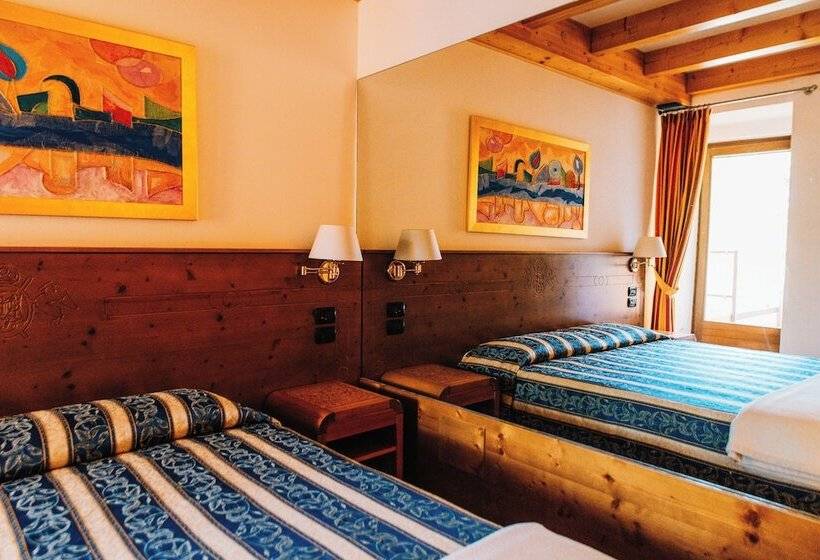 تختخواب و صبحانه Arciduca Charming House Room & Breakfast