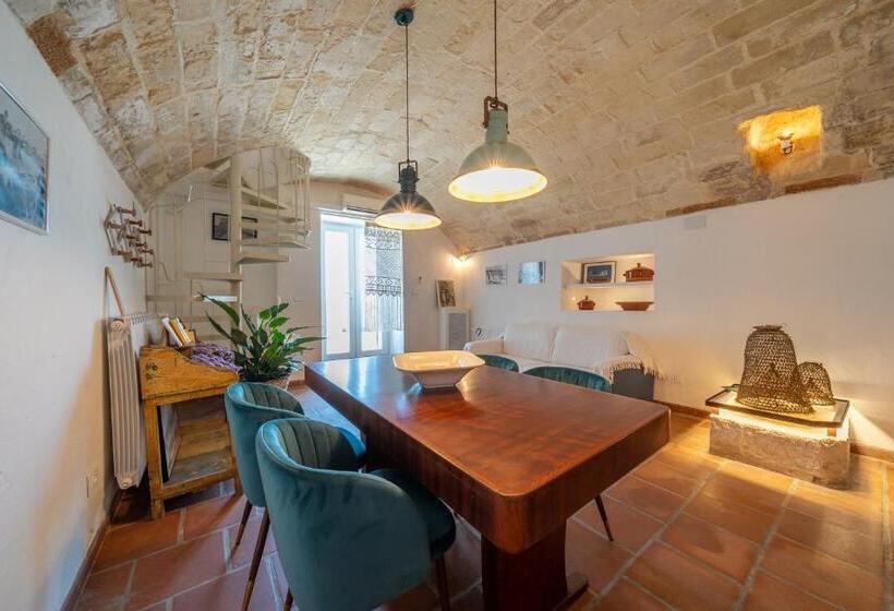 تختخواب و صبحانه Palazzo De Mori