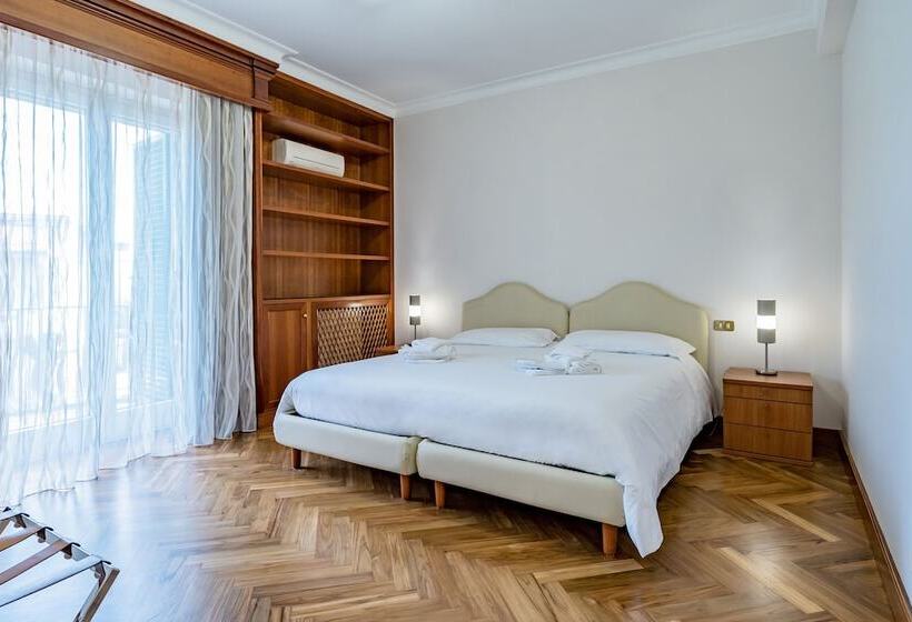 مبيت وإفطار Villa Laura