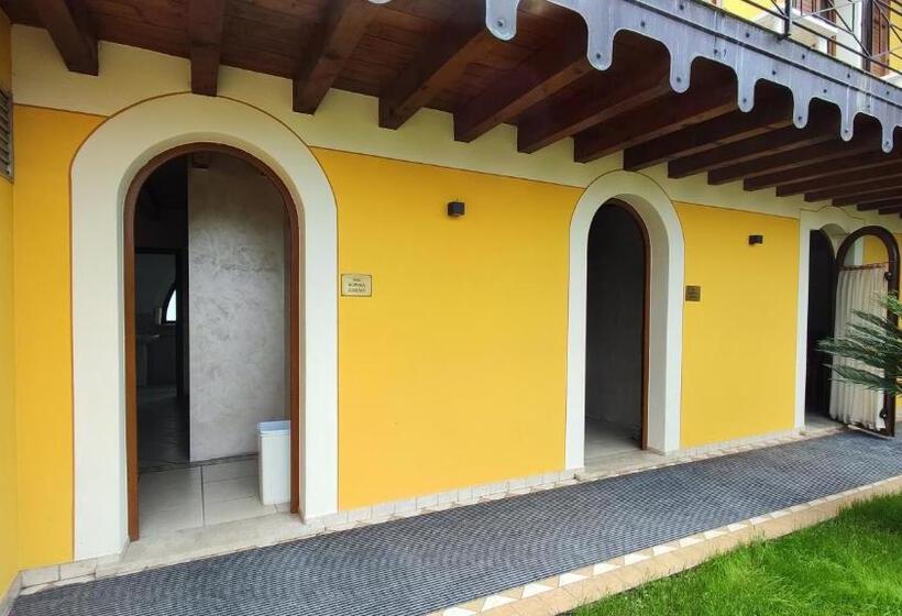 Отель Albergo Le Piante