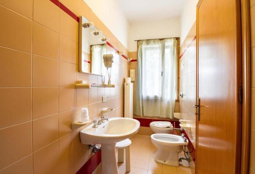 فندق Albergo Ristorante Da Felice