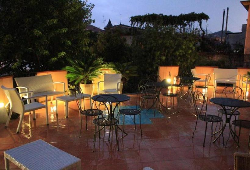 ホテル Del Sole Al Plebiscito