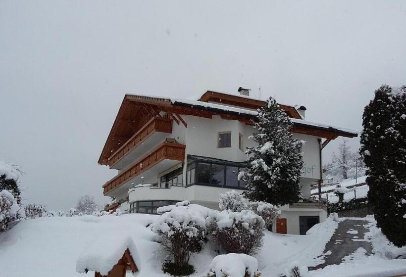 هتل Garni Alpenhof