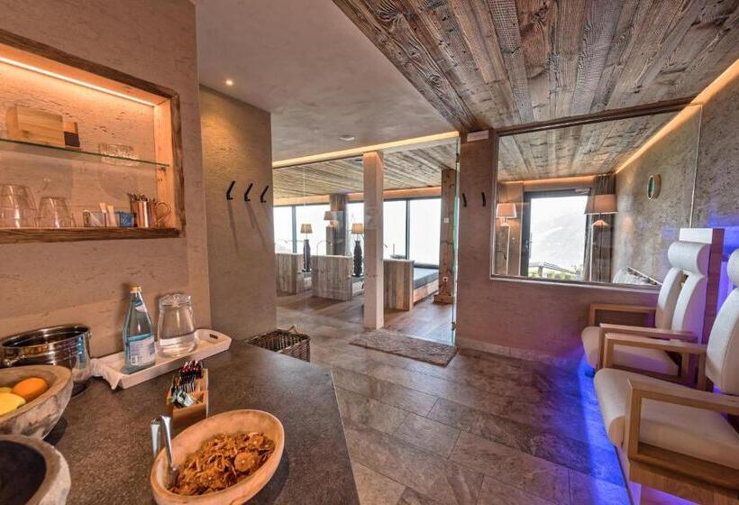 هتل Mountain Lodge Prennanger