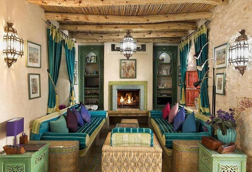 تختخواب و صبحانه Riad Des 1001 Fleurs