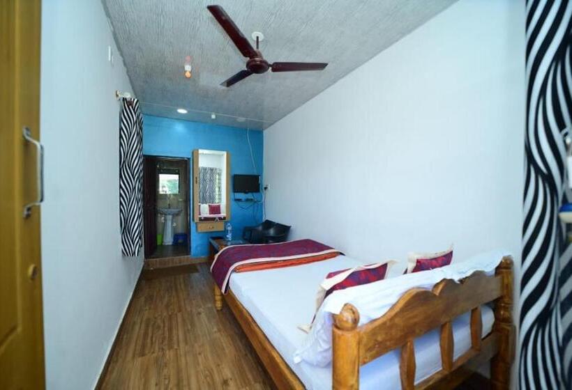 مبيت وإفطار Sipayi Resort Coorg