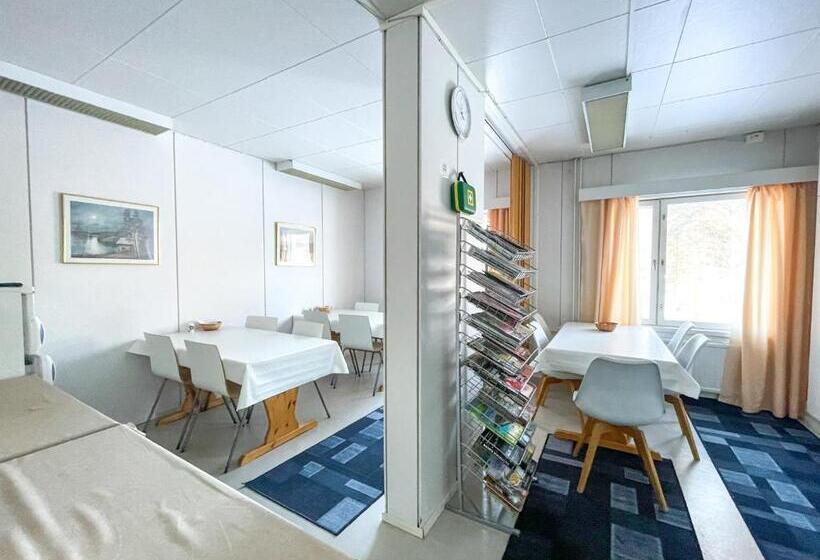 تختخواب و صبحانه Sova Guesthouse