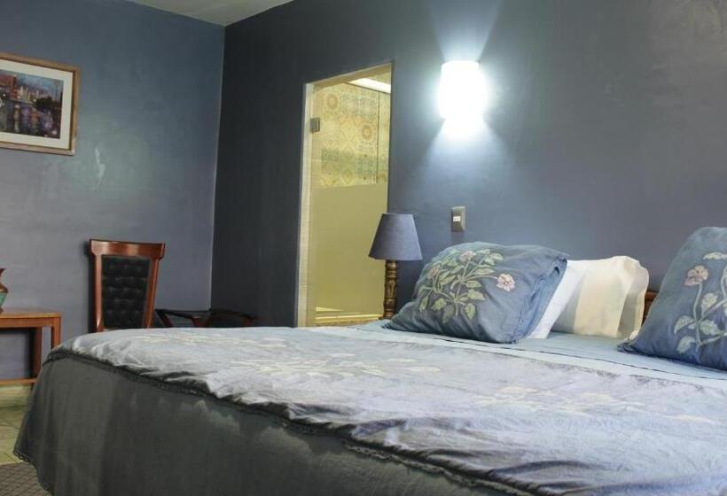 La Casa B & B