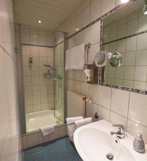 ペンション Weingut Peter Barzen