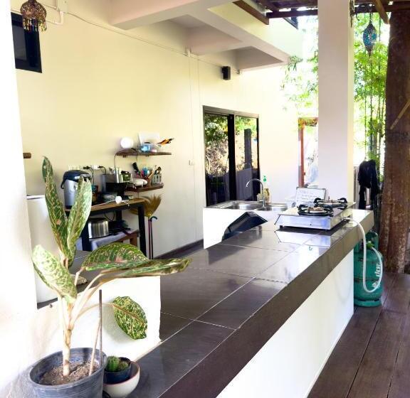 فندق صغير Jungle Vibes