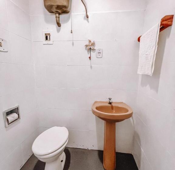 تختخواب و صبحانه Casa Caju Arraial