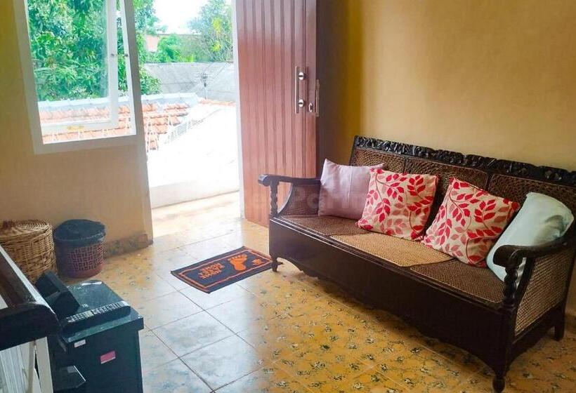 هتل Arwana Inn Lampung Mitra Reddoorz