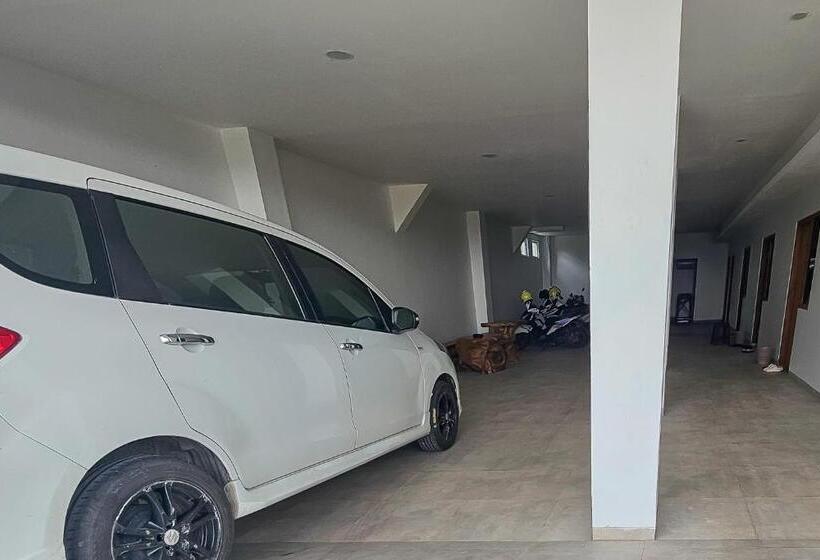 فندق Buana Express Mitra Reddoorz