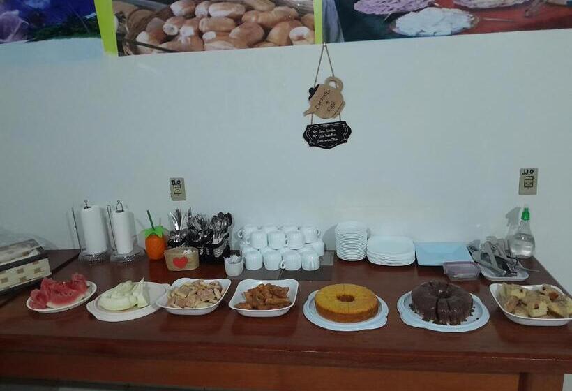 ホテル Dos Viajantes