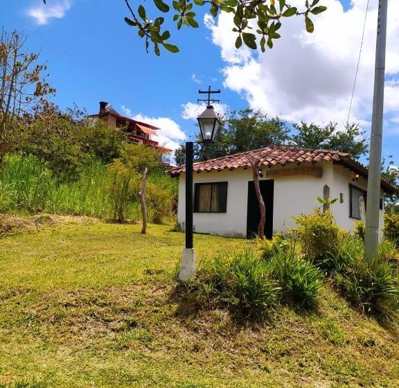 هتل Hospedaje Donde Gustavo Osorio